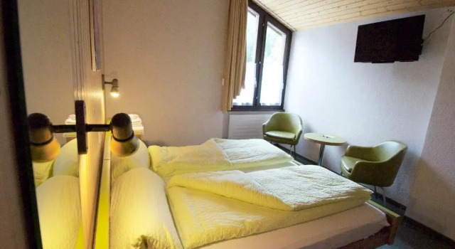 Семейный номер Standard Hotel Derby