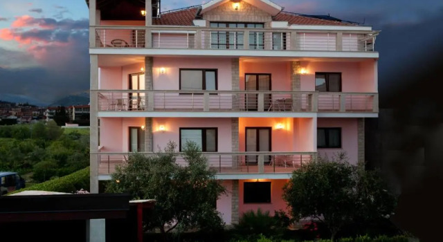 Holiday apartments Stobrec, Book Apartment Stobrec Split