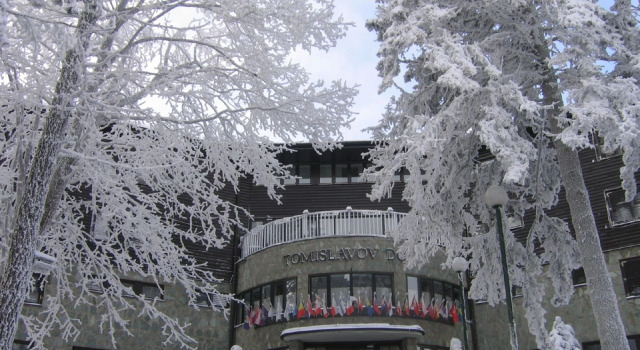 Hotel Tomislavov Dom, Buchen Sie Hotel 3-Sterne-Hotels in Zagreb, 3*