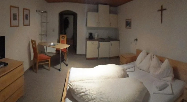 Pfurtschell, Rezerwuj Hotel Hotele w Tyrol z parkingiem, Parking