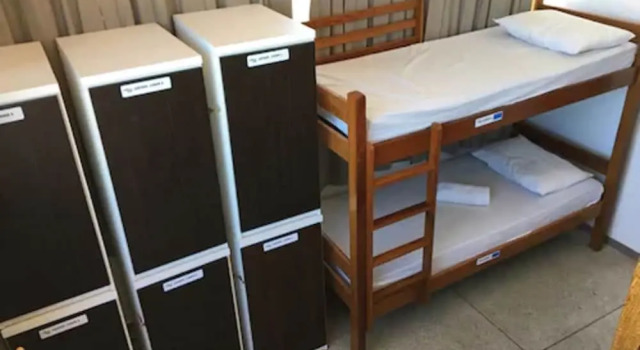 Кровать в общем номере (женский номер) рядом с пляжем Maraga Beach Hostel
