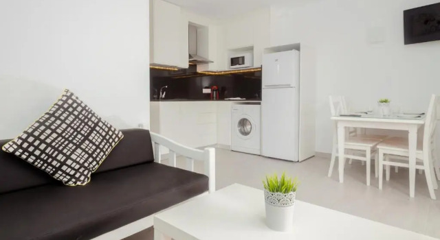 Apartmento con terraza privada-c1