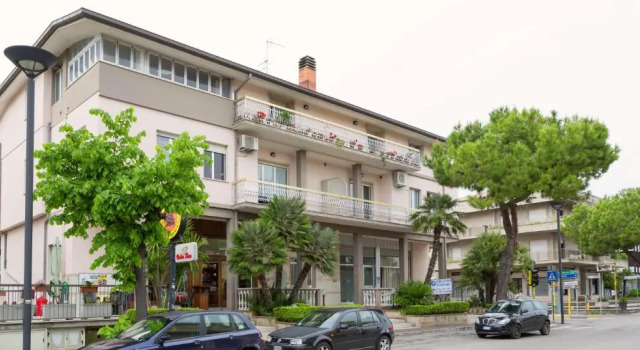 B&B Mazzini, Book Bed and Breakfast Hotels in Abruzzo with Parking, Parking