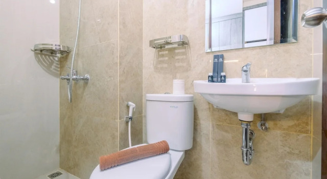 Deluxe Apartment Great Choice And Comfortable Studio Transpark Cibubur Apartment