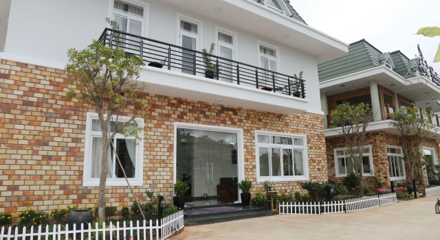 Relax Hotel And Coffee, Book Hotel Da Lat Lam Dong