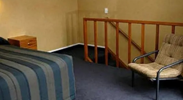 Апартаменты Rose City Motel