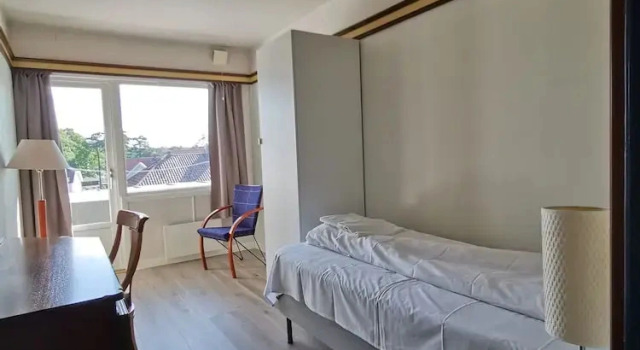 Одноместный номер Standard с балконом SKAP Hostel Mandal