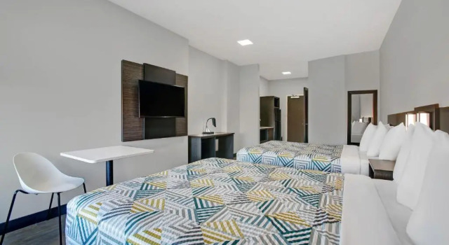 Четырёхместный номер Standard Motel 6-Monahans, TX