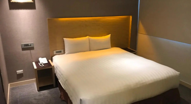 Двухместный номер Standard 麗馨商旅七賢館