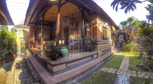 I Gusti Nyoman Oka Homestay, Забронировать Хостел Хостелы провинции Бали, Хостел