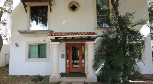 Casa Suerte 5 BR Playacar, Rezervasyon Tatil Evi Playacar otoparklı oteller, Otopark
