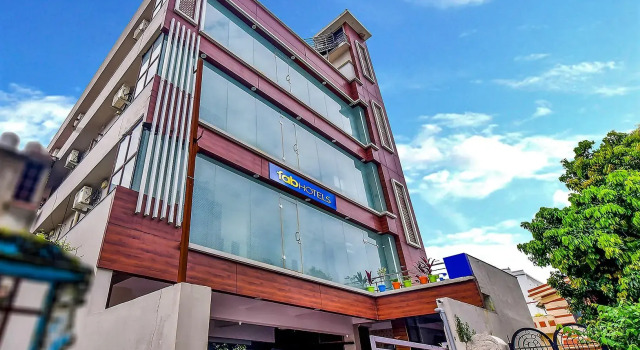 Fabhotel Mayank Residency, Rezervovat Hotel Déhrádún Uttarakhand