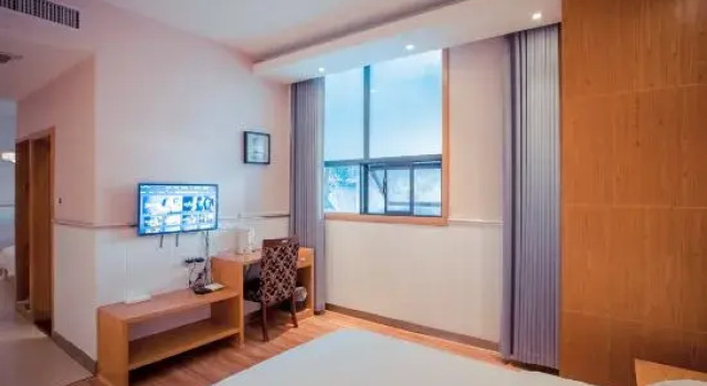 Люкс Deluxe Datang Yuelin Hotel (Enshi Bridge Road)
