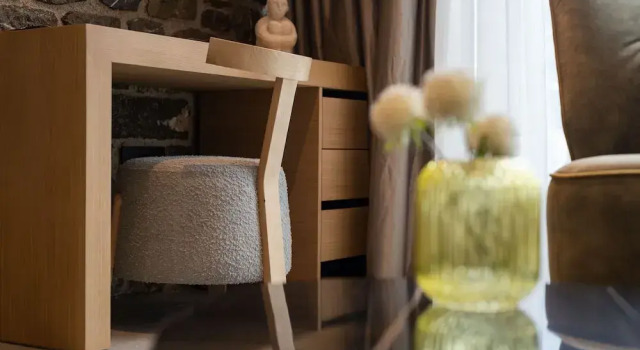 Полулюкс с балконом Opal Executive Suites