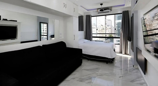 Studio moderno e de luxo com vista mar para 4 pessoas em Copa!