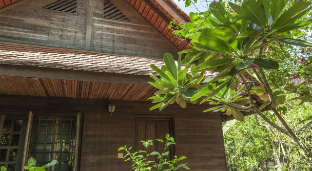 Palm Village Resort & Spa