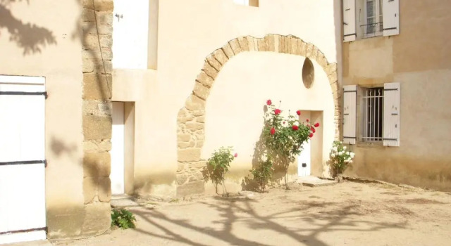 Коттедж MAS PROVENCAL LE ROCAn