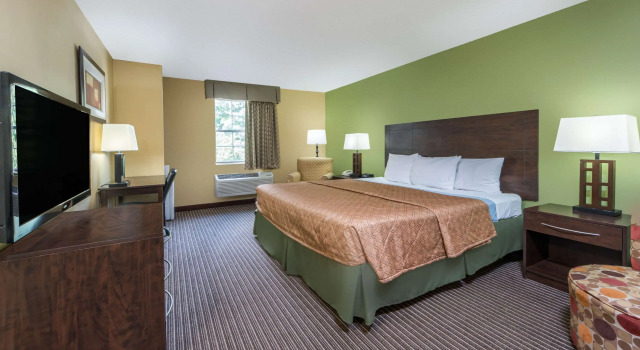 Days Inn by Wyndham Perryville, Boek Hotel Hotels in Missouri met zwembad, Zwembad