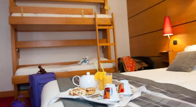 Семейный номер Standard Hôtel Les Vallées Labellemontagne