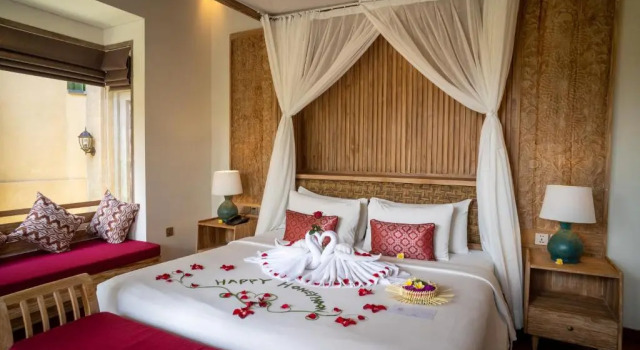 Люкс с красивым видом из окна Puri Gangga Resort Ubud
