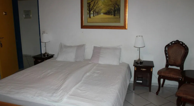 Трёхместный номер Standard Hotel Langenthal