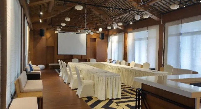 Blossom Hill Hotel Ningbo Hanling
