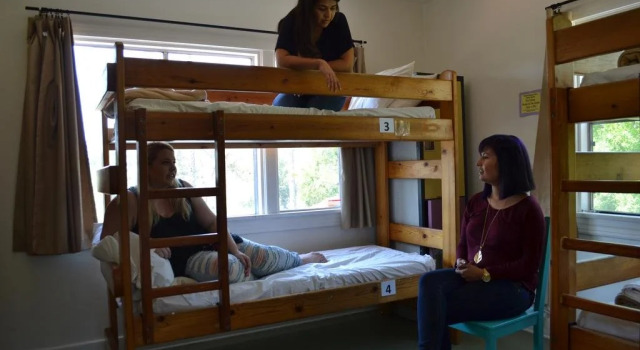 HI - Los Angeles Fullerton Hostel, Забронировать Хостел Фуллертон Disneyland California