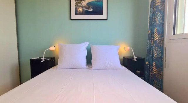 L appartement L Ocean, T2 d'environ pour 2 personnes avec balcon une vue imprenable sur l'océan, Prenota Appartamento La Possession Saint-Denis