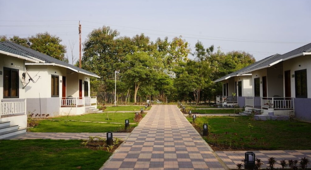 Коттедж Choice Resort Bhopal