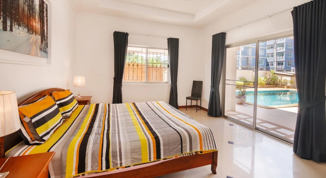 Villa Bos Near the Beach of Jomtien, Забронировать Вилла Виллы Центральной Паттайя, Вилла
