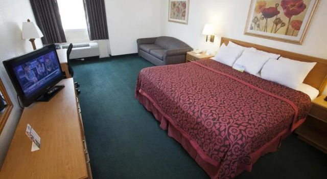 Days Inn by Wyndham Fremont, Buchen Sie Hotel Fremont Ohio
