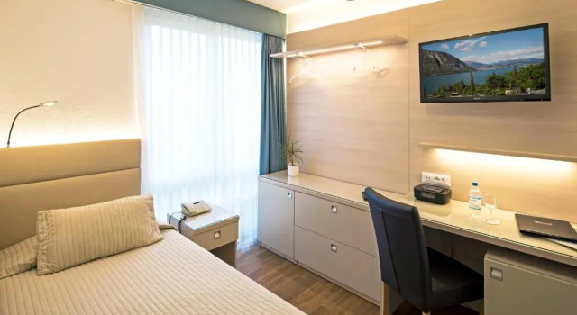 Одноместный номер Standard Hotel Campione