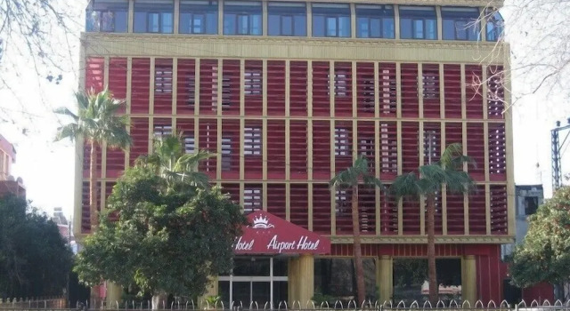Airport Hotel