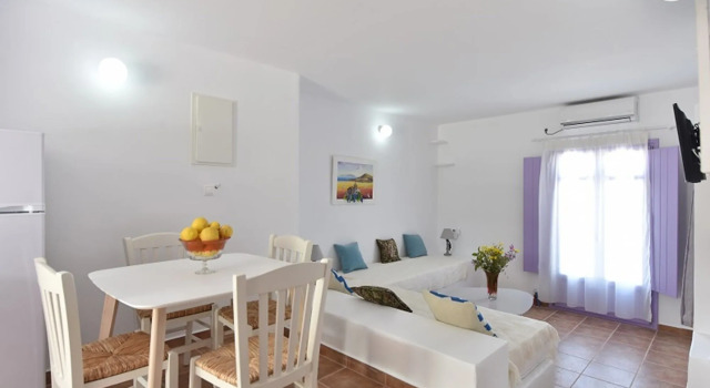 Analypsi Houses
