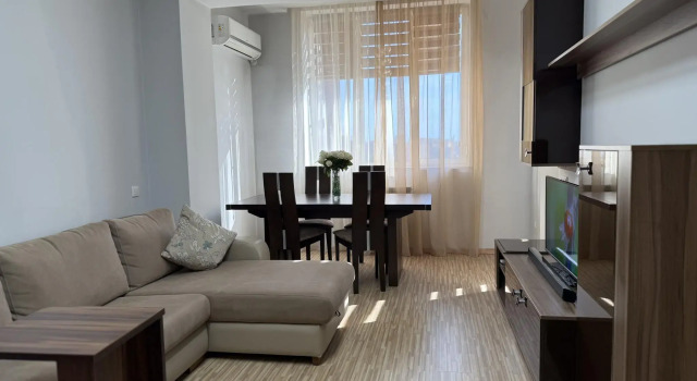 Апартаменты Superior с 3 комнатами с балконом Apartments on Buzand 13 street