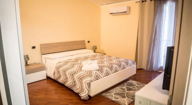 Hotel Lonatino, Забронировать Отель Отели в центре Лонато-дель-Гарды с завтраком, отели в центре Лонато-дель-Гарды с завтраком