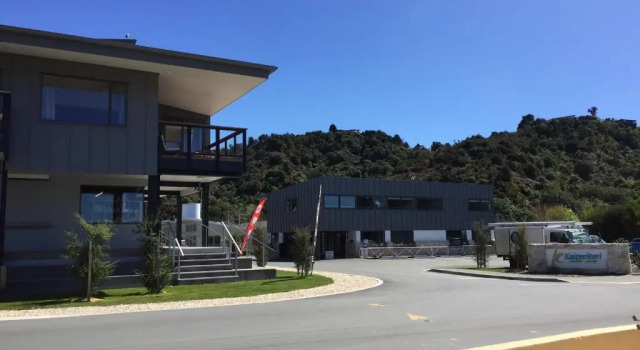 Kaiteriteri Recreation Reserve Cabins, Забронировать Курортный отель Кайтеритери Abel Tasman National Park