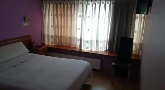 Standard huone Hostal Álvarez