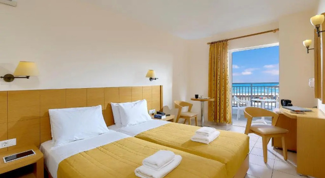 Номер Standard с видом на море Astir Beach Hotel