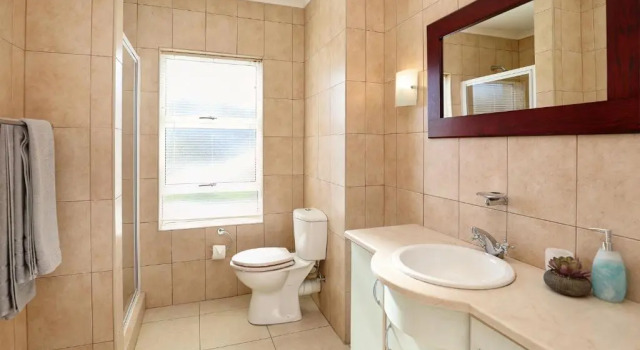 Pinnacle Point Golf Estate - Fynbos 5, Забронировать Отель Отели Mossel с парковкой, Парковка