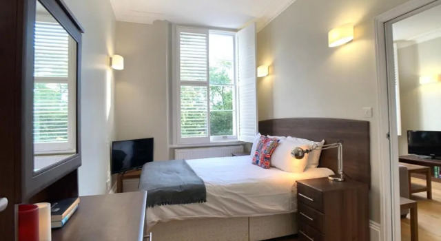 Апартаменты Superior Queen Victoria Apartments
