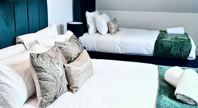 Апартаменты Premium Near Heathrow Airport -FREE Parking-Full apartments-Near M4-1 bus LHR