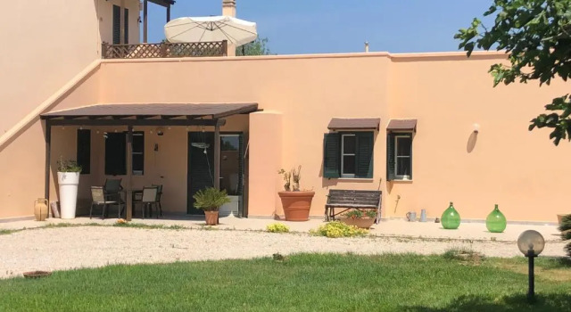 Villa De Santis Gallipoli Relax e Natura, Book Villa Villas in Gallipoli, Villa