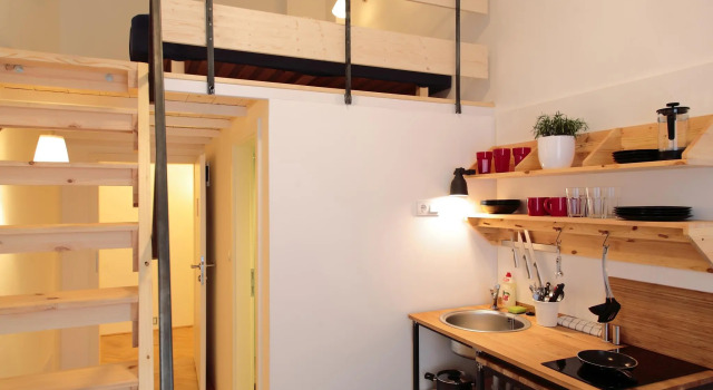 Студия Maverick Apartments