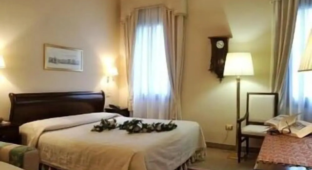 Трёхместный номер Standard Villa Crispi