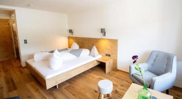 Hotel zum Urviech -Erwachsenenhotel, Prenota Hotel Ehrwald Zugspitz Arena
