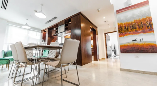 Вилла Deluxe с 3 комнатами с балконом и с видом на город Bravo Way Burj Residences Tower 9