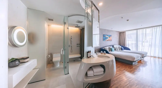 Dusit D2 Baraquda Pattaya, Забронировать Отель Отели Паттайя с парковкой, рядом с Пляж Паттайя, Парковка