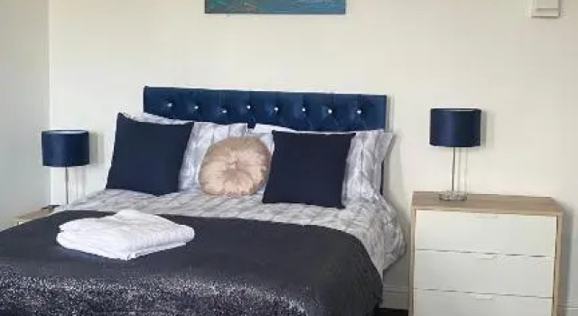 Bv Cosy Studio Eleven At Deighton Huddersfield