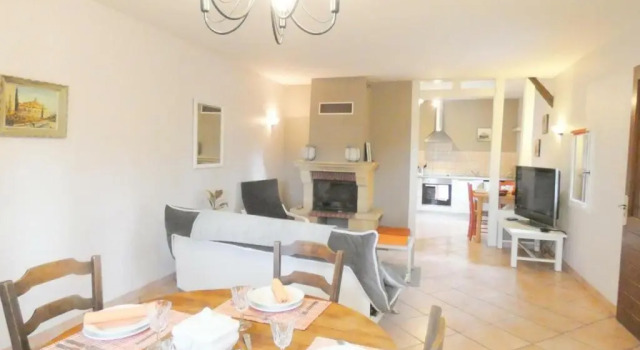 Gîte Bascons, 3 pièces, 4 personnes - FR-1-360-184, Boek Hotel Hotels in Bascons met parkeren, Parkeren